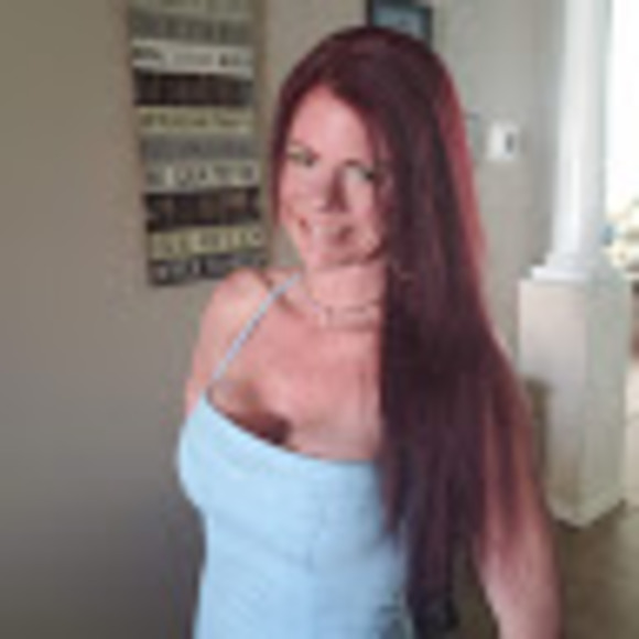 Meet your Posher, Mandy - Picture 1 of 1